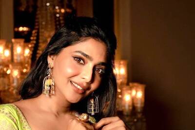 Aishwarya Lekshmi Flaunts Her Desi Avatar In This Ethereal Green Saree