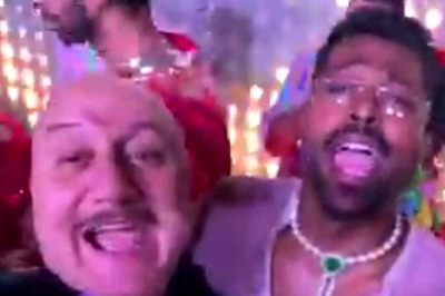 Anupam Kher and Hardik Pandya's Dance At Anant Ambani's Wedding Goes Viral; Watch
