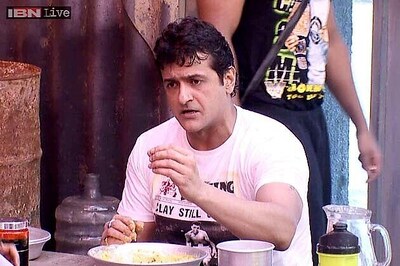 Bigg Boss 7: Is Armaan Kohli older than Ajay Devgn?