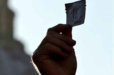 Active, healthy people enjoy longer sex life: Study