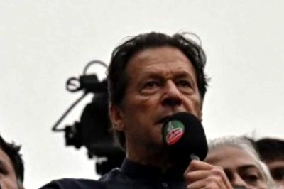 Imran Khan Says Pakistan Prez In Touch Over Army Chief’s Selection; FM Warns of ‘Plan B’ If Alvi Adamant