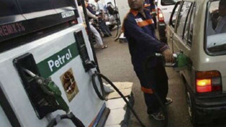 Congress hints at 'minimum' fuel price hike