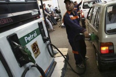 Congress hints at 'minimum' fuel price hike