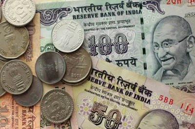 Despite Low Interest, 26% People Prefer To Park Money In Savings Account, Says Report