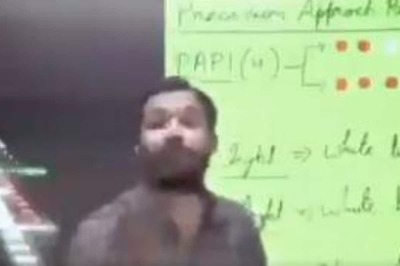 Patna Teacher Wins Praise for Teaching Science Online with Precision in Desi Style