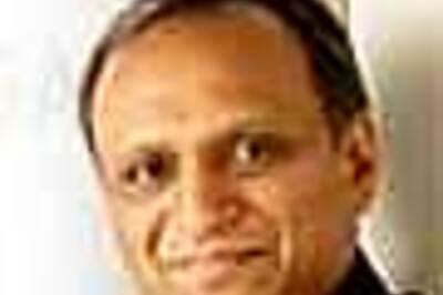 View chat with Harsh Roongta on home loan rates