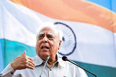 Manipur: Sibal Says Only Way Forward is to Sack CM, Impose President's Rule