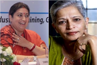 U2 Features Smriti Irani, Gauri Lankesh as Female Icons During Maiden Indian Performance