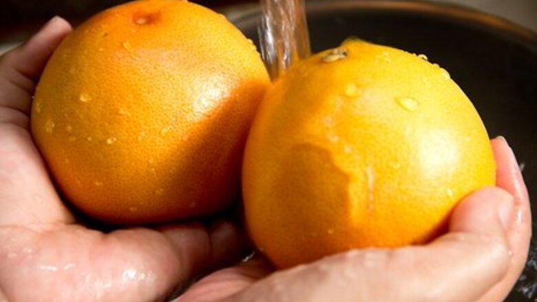 How to Make a Jack O'Lantern from an Orange
