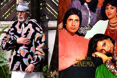 Dimple Kapadia Rests Her Head on Amitabh Bachchan's Knee in Unseen Photo, Big B REACTS
