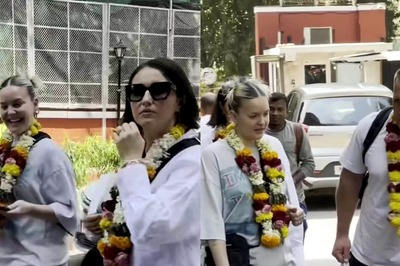 Rockabye Singer Anne-Marie Spotted in Juhu Ahead Of VH1 Supersonic Concert