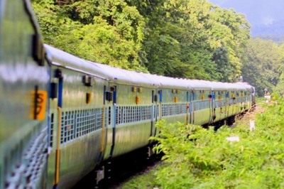 Indian Railways Update: IRCTC Cancels 151 Trains on April 15; Here’s How to Check Full List