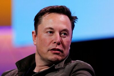 Elon Musk Confirms Delay of Tesla Roadster Sportscar; To Focus on Cybertruck First