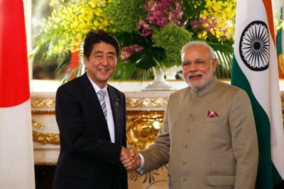 Japan PM arrives here for summit talks with Modi tomorrow