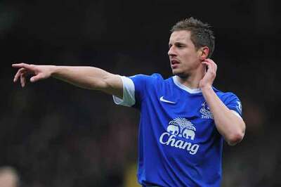 Jagielka to captain Everton when Neville leaves