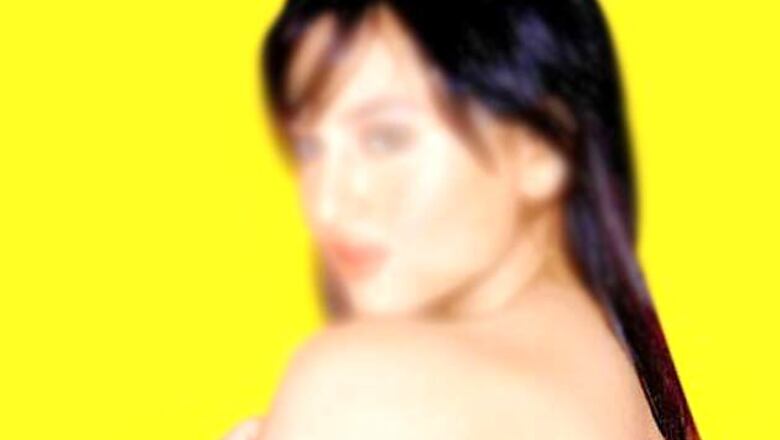 Faridabad: UK dancer sheds clothes during event