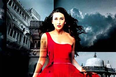 Tweet review: Karisma Kapoor's 'Dangerous Ishhq'