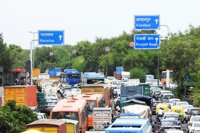 Massive Traffic Jams Witnessed Across Delhi Owing to Marriage Season