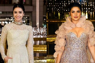 Can You Guess What’s Perfect About Shraddha Kapoor and Priyanka Chopra’s Ensembles?