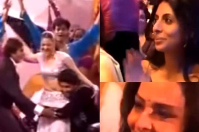 Shweta Bachchan, Rekha REACT as Amitabh-Abhishek Dance With Aishwarya Rai in Viral IIFA Video, Watch