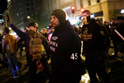 Thousands of MAGA Supporters Rally Behind Trump, Believing He Won Race He Lost