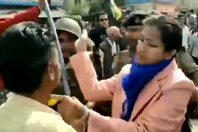 Officials 'Slapping' BJP Workers: MP High Court Seeks Reply from Govt, Political Blame-game Heats up