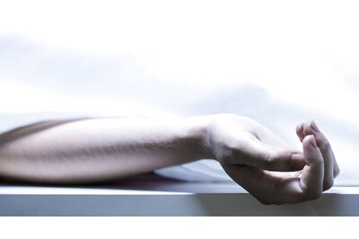 Maulana Azad Medical College Student Found Hanging in Hostel Room