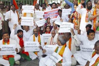 Pics: BJP MLAs agitate near AP Assembly for Telangana