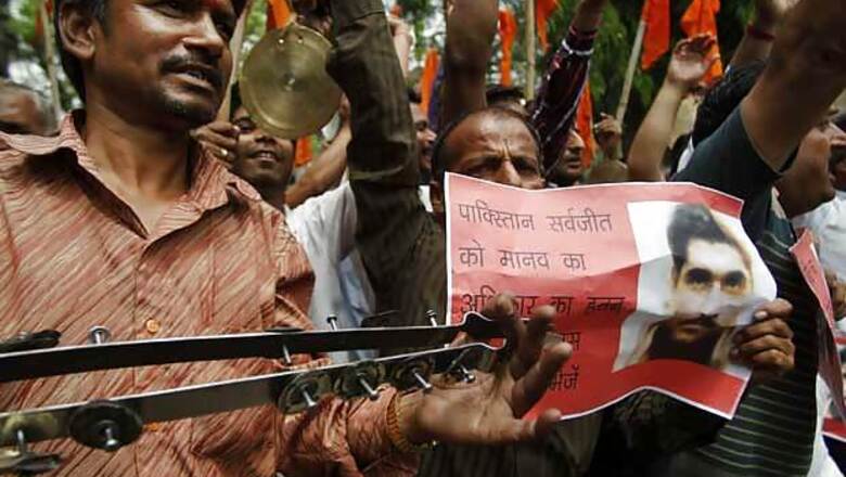 Pak didn't consult on Sarabjit's ventilator support: MEA