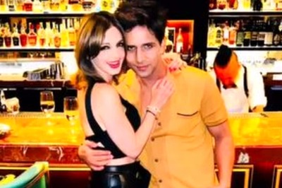 Sussanne Khan Gets Cosy With Rumoured Beau Arslan Goni in Latest Instagram Post, Take a Look
