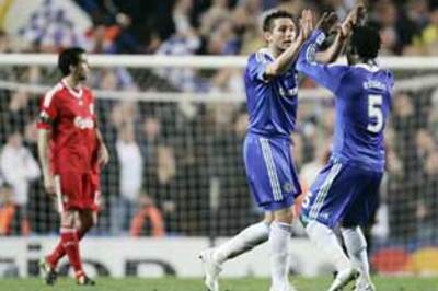 Chelsea oust Liverpool, enter semi-final