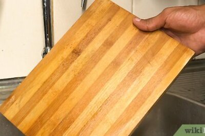 How to Clean a Bamboo Cutting Board
