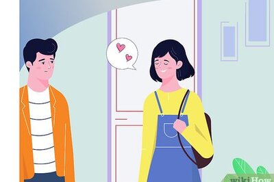 Letting a Guy Know You're Into Him (So He Doesn't Walk Away)