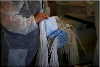 Auckland Makes Masks Mandatory on Public Transport and Domestic Flights Throughout Country