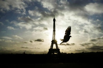 Eiffel Tower to Go Dark for Pittsburgh Victims