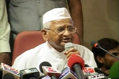 Won't defend Kejriwal on allegations made by Digvijaya: Anna