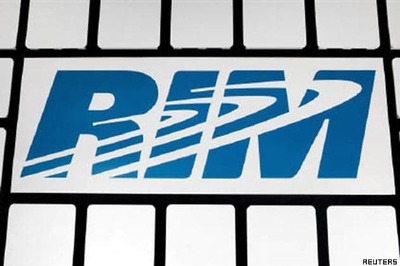 RIM losing money on BlackBerry hardware