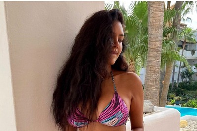 Watch: Esha Gupta Makes a Strong Case for a Fit Bod and Floral Bikini