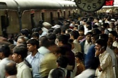 Bomb hoax threat halt Mumbai’s trains