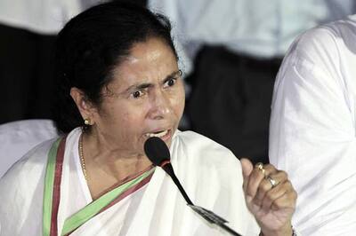 Mamata has higher ambitions in national politics: Cong