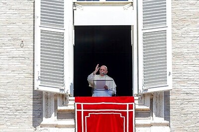 Pope: rich can't get priority for vaccine, poor need help