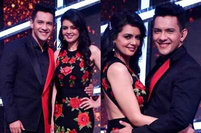 Indian Idol 12: Aditya Narayan, Shweta Agarwal's Mushy Pics from Valentine's Day Special