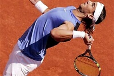 Nadal's victory march on clay continues