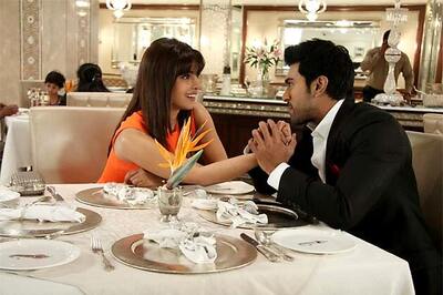 'Zanjeer': Ram Charan and Priyanka's Rs 500 bet
