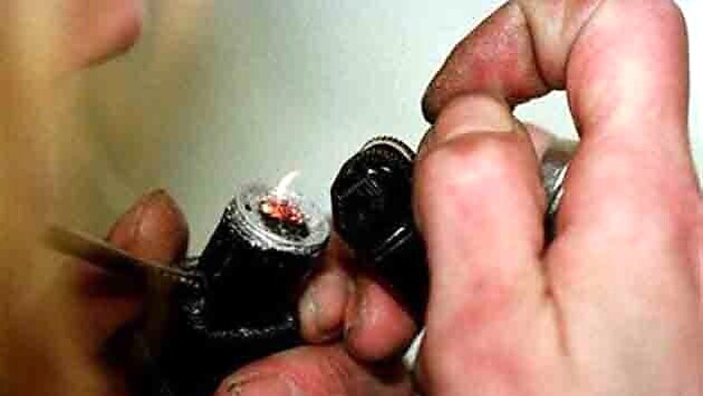Cocaine may alter the brain within hours