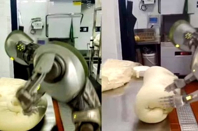 Video Of Robot Kneading The Dough Leaves Internet Shocked