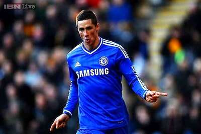 Fernando Torres has a Chelsea future says Mourinho