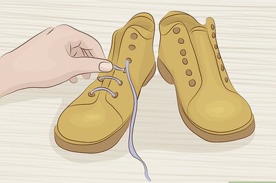 How to Scuff Up New Shoes