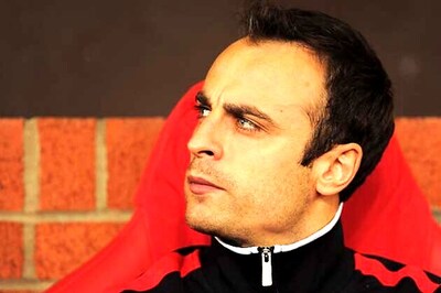 Berbatov joins Monaco on loan from Fulham