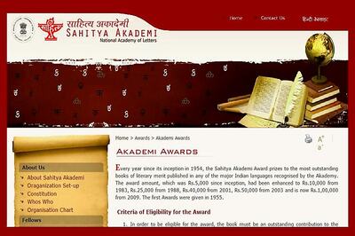 Writers shouldn't return awards, there are other ways to protest, says Sahitya Akademi President